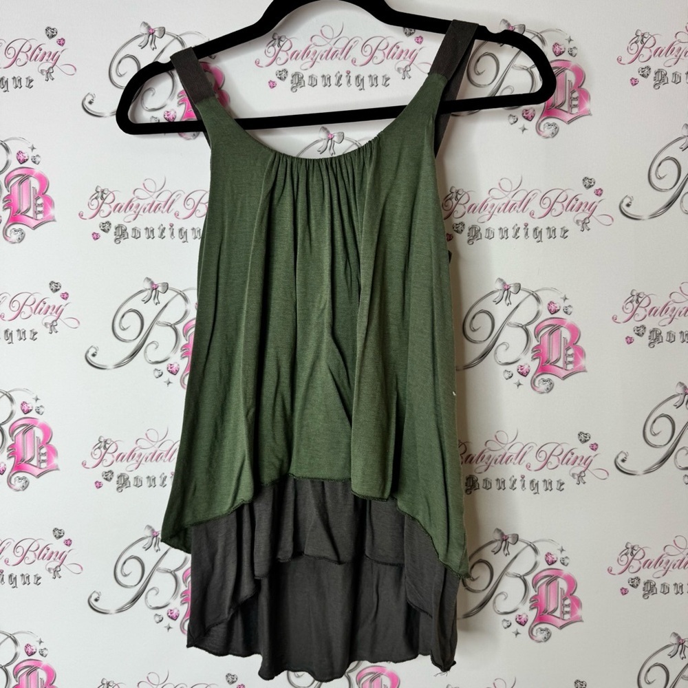 Amadi tank top ruffle dual tier flowy Stylish Green Black shirt Anthropologie